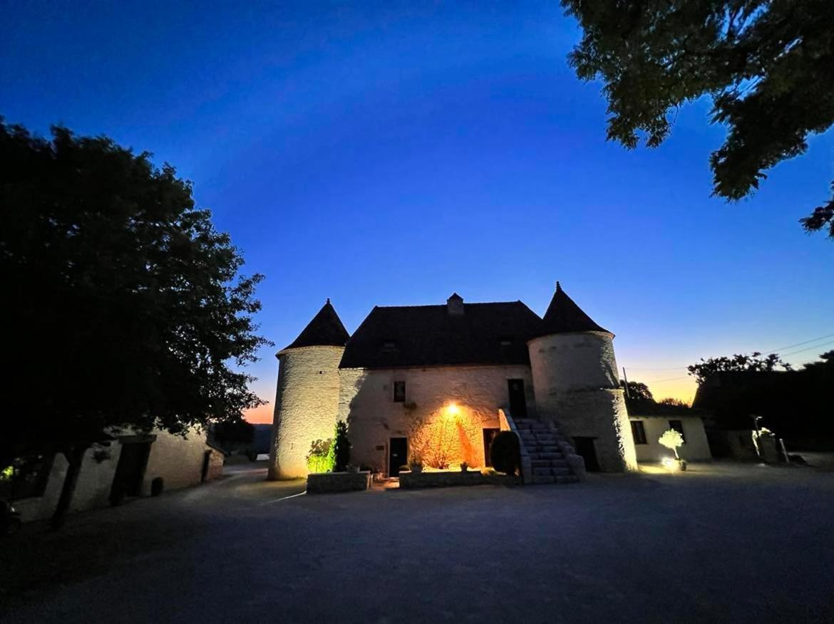 Hotel Les Vieilles Tours Рокамадур Экстерьер фото